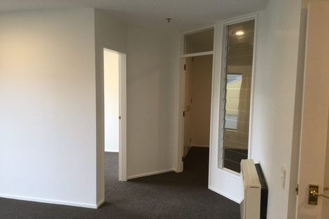 Photo of property in Courtenay Apartments, 513/120 Courtenay Place, Te Aro, Wellington, 6011