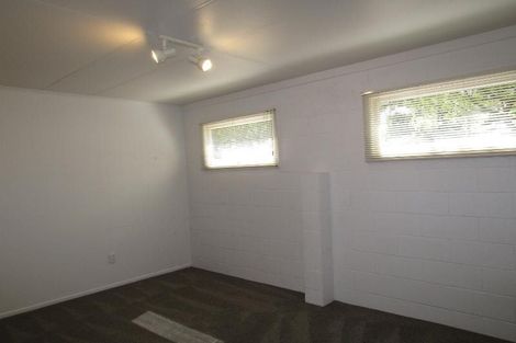 Photo of property in 61 Kurupae Road, Hilltop, Taupo, 3330