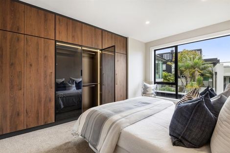 Photo of property in 20 Beach Road, Castor Bay, Auckland, 0620