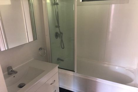 Photo of property in 25 Postgate Drive, Whitby, Porirua, 5024