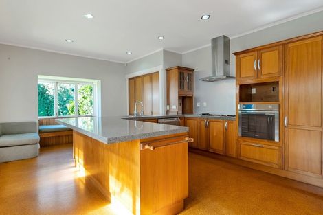 Photo of property in 67 Harbour View Road, Point Chevalier, Auckland, 1022
