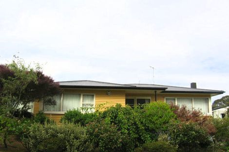 Photo of property in 61 Simla Crescent, Khandallah, Wellington, 6035