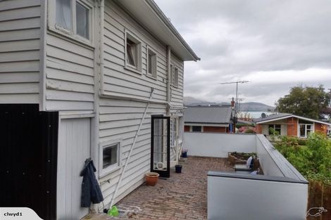 Photo of property in 43 Oxford Street, Lyttelton, 8082