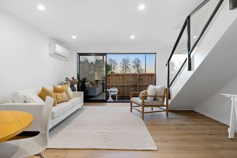 Photo of property in 4/200 Main Road North, Redwood, 8051