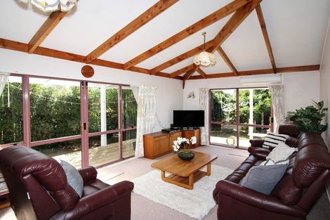 Photo of property in 30 Charles Street, Carterton, 5713