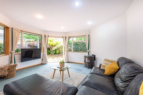 Photo of property in 408 Memorial Avenue, Burnside, Christchurch, 8053