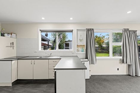 Photo of property in 12 Newport Street, Avondale, Christchurch, 8061
