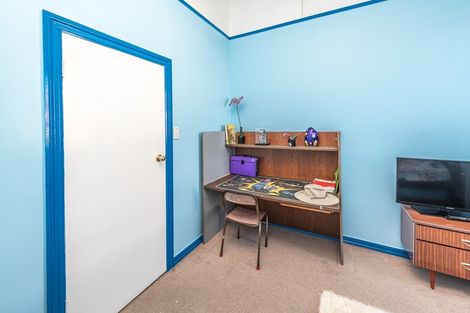 Photo of property in 10 Puriri Street, Gonville, Whanganui, 4501