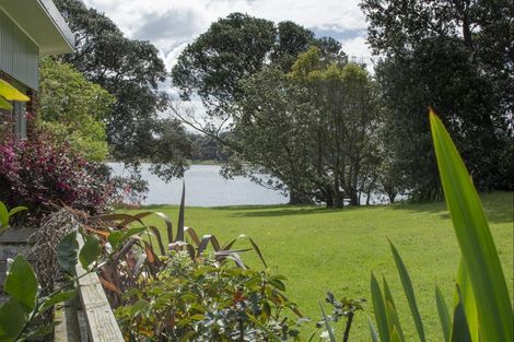 Photo of property in 10 Roretana Drive, Athenree, Katikati, 3177