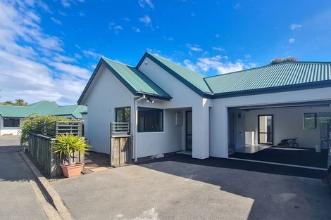 Photo of property in 34a Beckford Road, Saint Martins, Christchurch, 8022