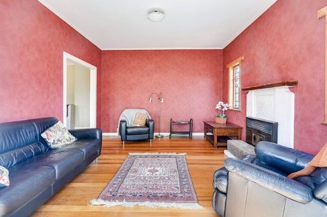 Photo of property in 1160 Heaphy Terrace, Fairfield, Hamilton, 3214