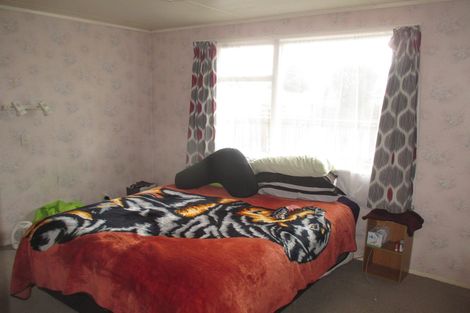 Photo of property in 30 Oakfield Crescent, Pukete, Hamilton, 3200