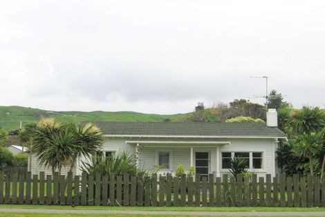 Photo of property in 20 Moana Road, Okitu, Gisborne, 4010