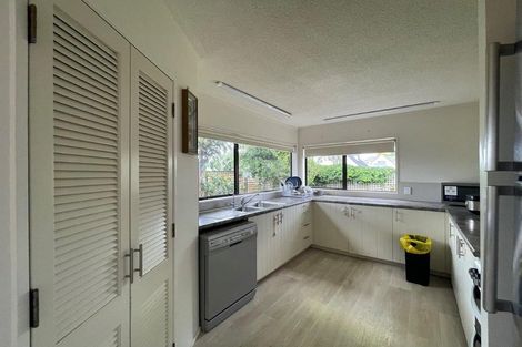 Photo of property in 15 Motuora Road, Manly, Whangaparaoa, 0930