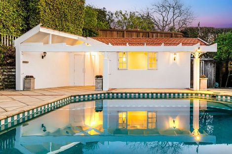 Photo of property in 32 Portland Road, Remuera, Auckland, 1050