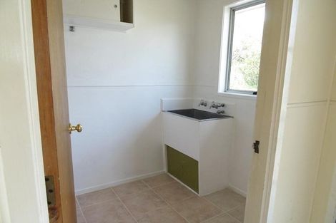 Photo of property in 372 East Coast Road, Sunnynook, Auckland, 0630