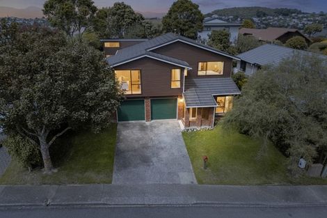 Photo of property in 61 Amapur Drive, Khandallah, Wellington, 6035