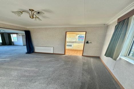 Photo of property in 16 Waldron Crescent, Green Island, Dunedin, 9018