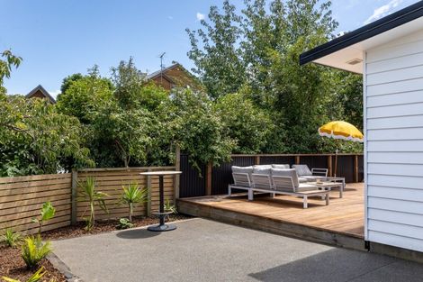 Photo of property in 47 Hollis Road, Paraparaumu Beach, Paraparaumu, 5032