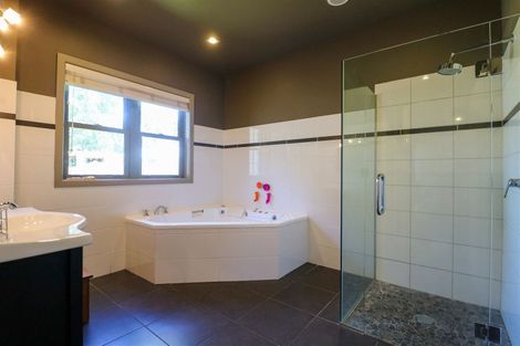 Photo of property in 589 Bristol Road, Pareora West, Timaru, 7972