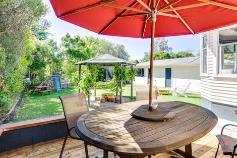 Photo of property in 40 Reynolds Road, Havelock North, 4130