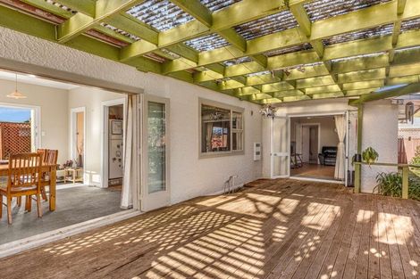 Photo of property in 216a Harris Street, Inner Kaiti, Gisborne, 4010