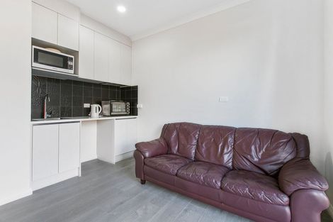 Photo of property in 17 Huahua Crescent, Papakura, 2110