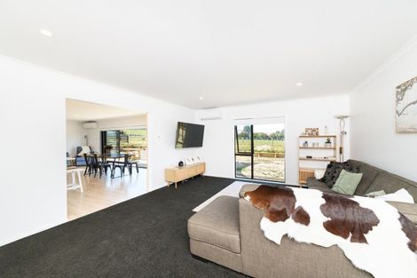 Photo of property in 20 Meavy Lane, Ashhurst, Palmerston North, 4470