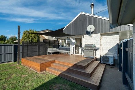 Photo of property in 8 Denise Crescent, Hornby, Christchurch, 8042