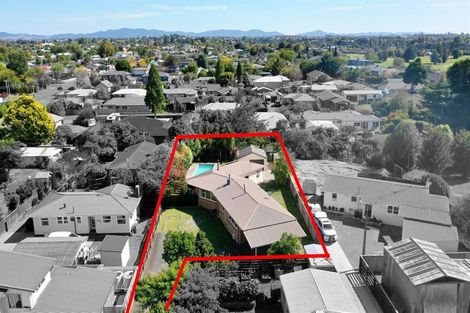 Photo of property in 5 Duncan Road, St Andrews, Hamilton, 3200