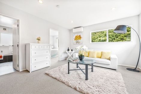 Photo of property in 7 Lucca Crescent, Flat Bush, Auckland, 2019