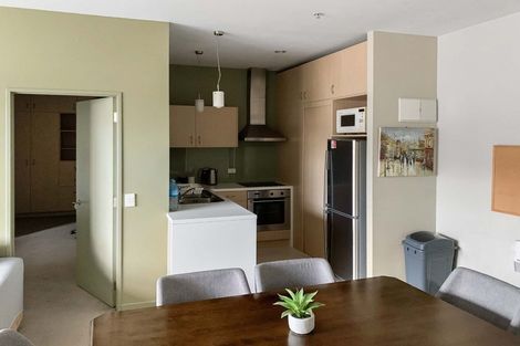 Photo of property in City Lodge Apartments, 401/115 Vivian Street, Te Aro, Wellington, 6011