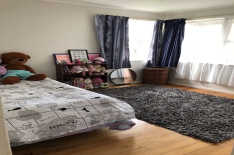 Photo of property in 39a Harrington Road, Henderson, Auckland, 0610