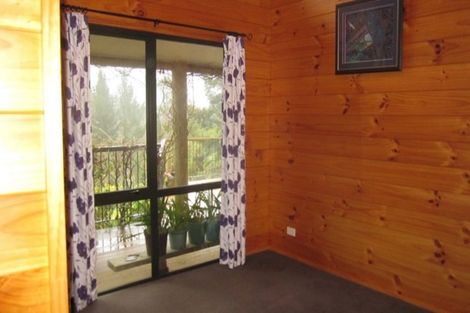 Photo of property in 88 Clifton Road, Kaiata, Greymouth, 7805