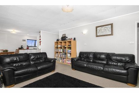 Photo of property in 34b Secretariat Place, Randwick Park, Auckland, 2105