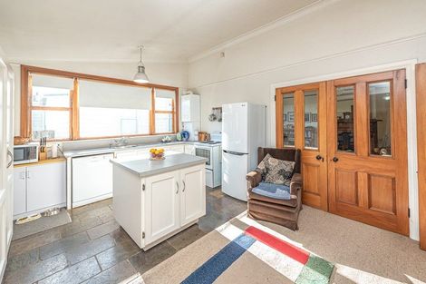 Photo of property in 5 Argyle Street, Whanganui, 4500