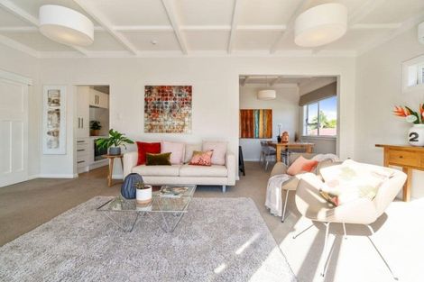 Photo of property in 797a Te Atatu Road, Te Atatu Peninsula, Auckland, 0610