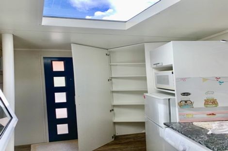 Photo of property in 20 Kilear Close, Pinehill, Auckland, 0632