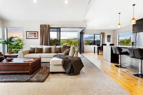 Photo of property in 84 Solan Drive, Waimauku, 0812