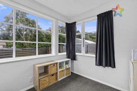Photo of property in 25 Fleet Street, Naenae, Lower Hutt, 5011