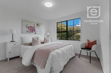 Photo of property in 73 Moore Street, Hillcrest, Auckland, 0627