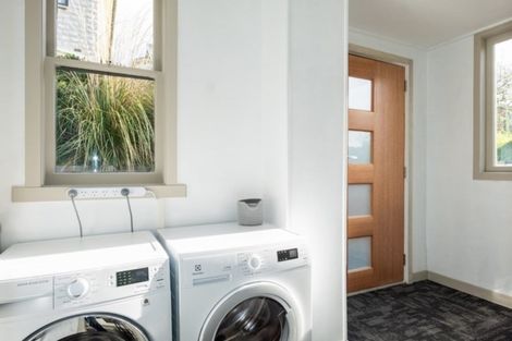 Photo of property in 4 Wakatipu Street, Ravensbourne, Dunedin, 9022