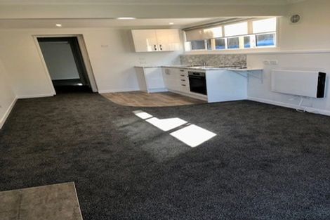 Photo of property in 20 Ensign Place, Hillcrest, Auckland, 0627