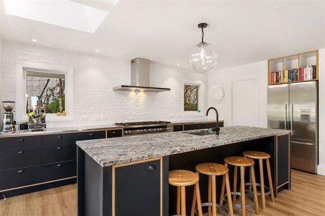 Photo of property in 19c Dyers Pass Road, Cashmere, Christchurch, 8022