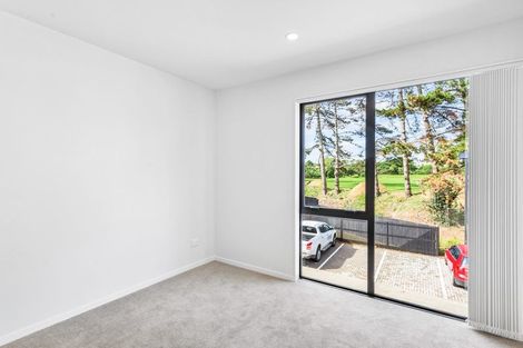 Photo of property in 14 Whai Hua Lane, Mangere Bridge, Auckland, 2022