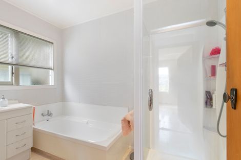 Photo of property in 19 Summit Road, Fairfield, Lower Hutt, 5011