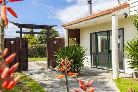 Photo of property in 19 Emery Place, Papamoa Beach, Papamoa, 3118