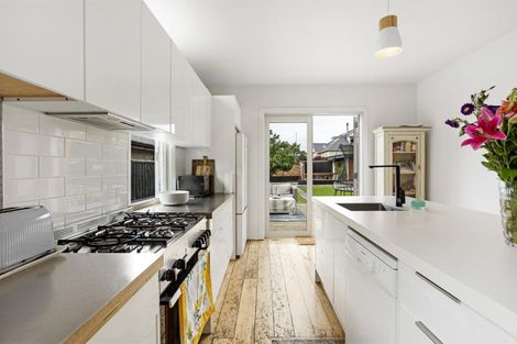 Photo of property in 50 Albert Street, Saint Clair, Dunedin, 9012