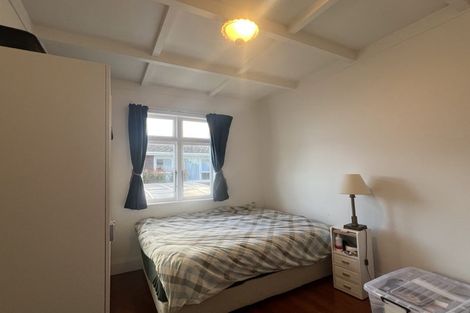 Photo of property in 30 Niccol Avenue, Narrow Neck, Auckland, 0624