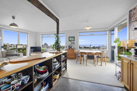 Photo of property in 3 Weston Street, Moturoa, New Plymouth, 4310